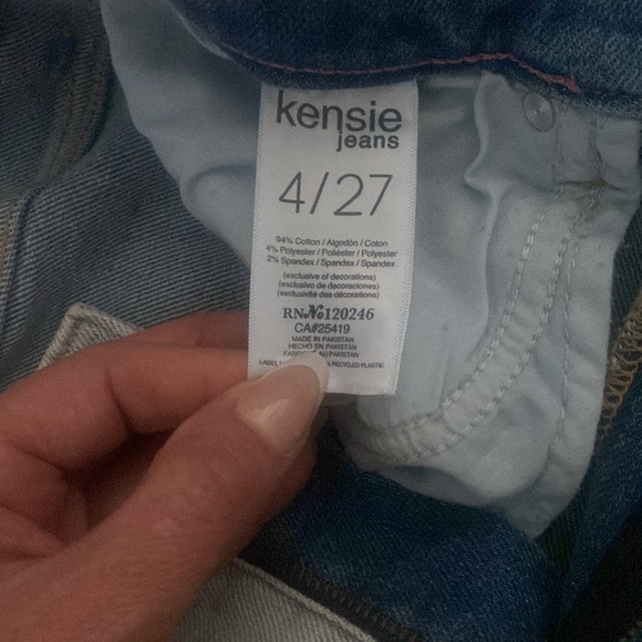 Kenzie Jeans Vintage Lux High Rise. - Picture 2 of 2